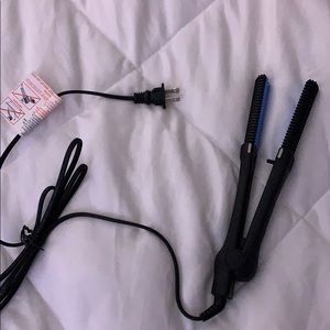 Mini straightener